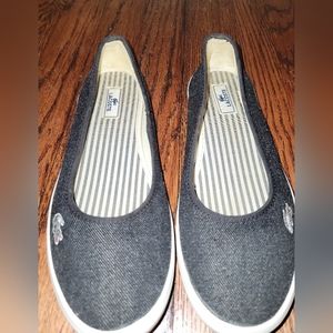 Lacoste Flats